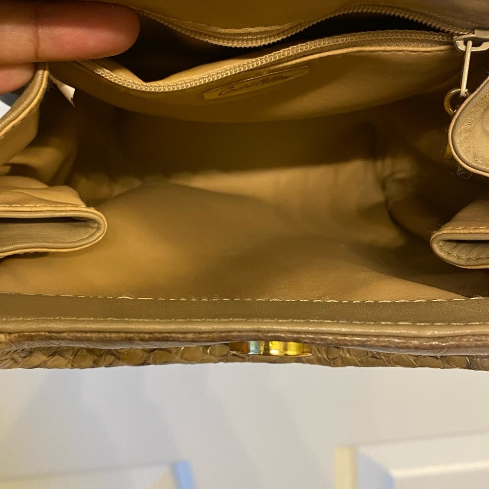 Unique & Rare Andre Cellini Crossbody/Shoulder Bag - image 7